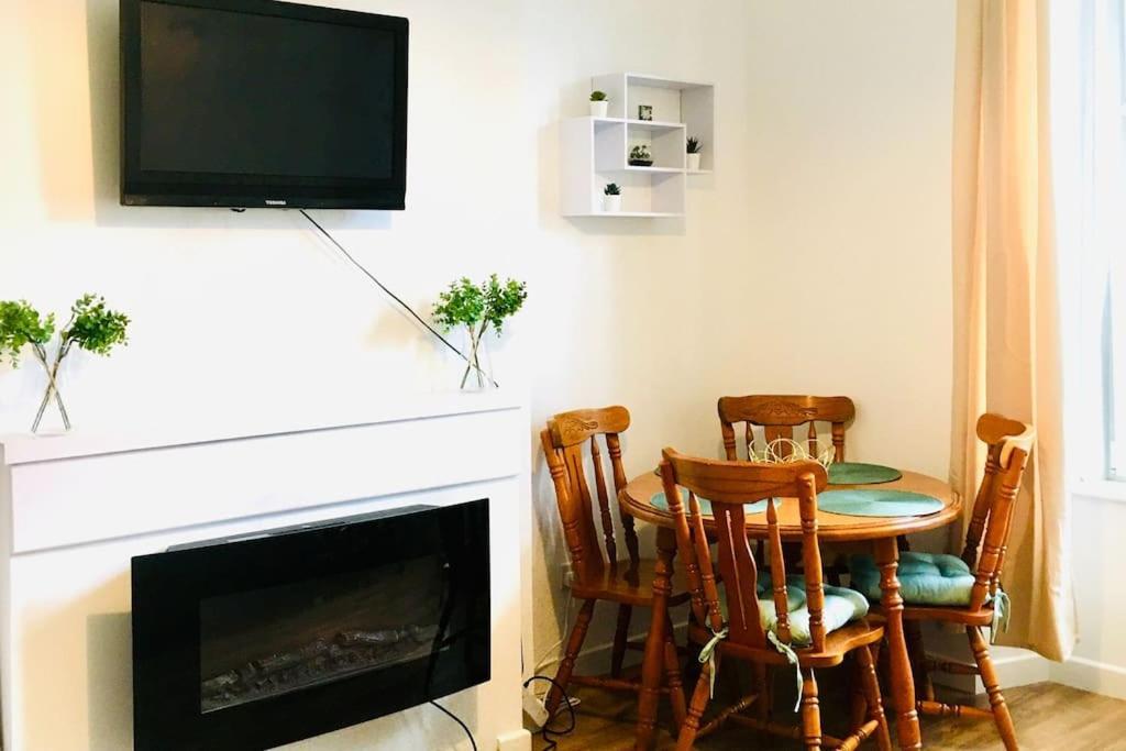 Flat 12A - Central, Modern, Bright Apartment With Free Wifi Oban Eksteriør bilde